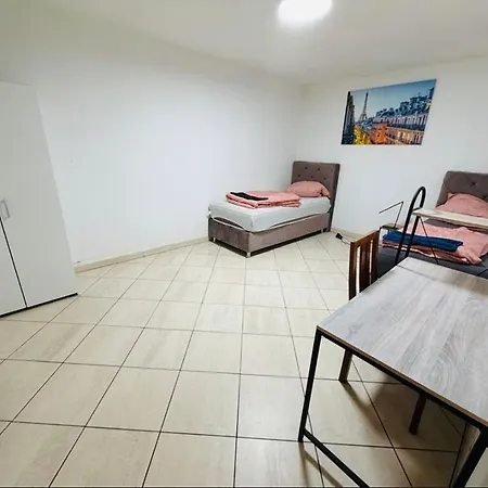 Apartment House Al11